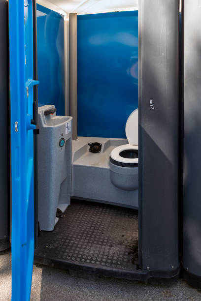 Best Portable bathroom rental  in St Cloud, FL